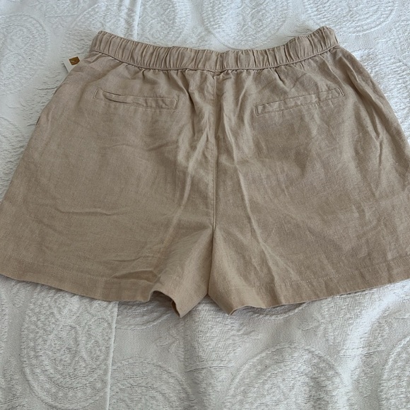 Land ‘n Sea Washable Linen Blend Shorts. Size M - Picture 4 of 9
